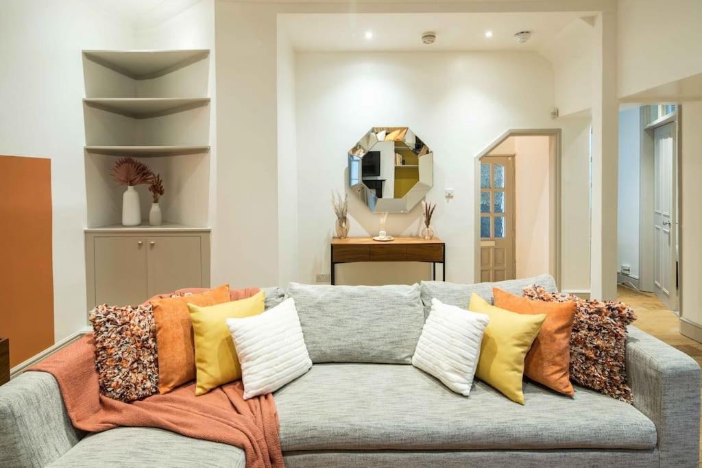 Superb Retreat Central Next Tube Londres Exterior foto