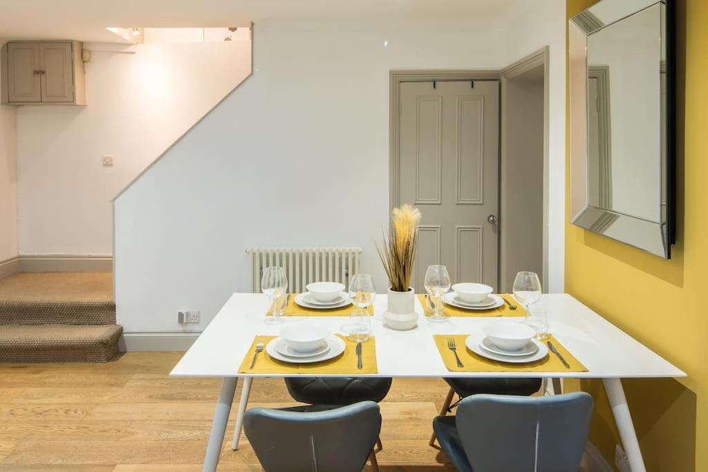 Superb Retreat Central Next Tube Londres Exterior foto